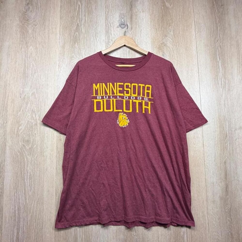 Unbranded Men's Burgundy and Red T-shirt